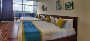 Premium bedding, laptop workspace, iron/ironing board, rollaway beds - Bindiga Peak Resorts (Chikkamagaluru)