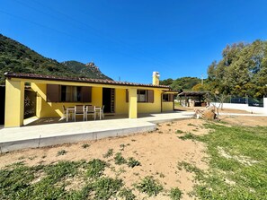 Exterior - " Sea Breeze Villa " (Bari Sardo)