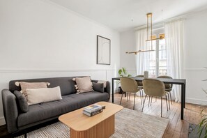 TV, stereo - Blueground | Sevres, close to shops (Paris)