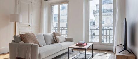 Televisión y estéreo