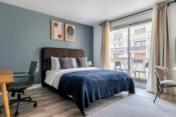 Fer et planche à repasser, Wi-Fi, draps fournis