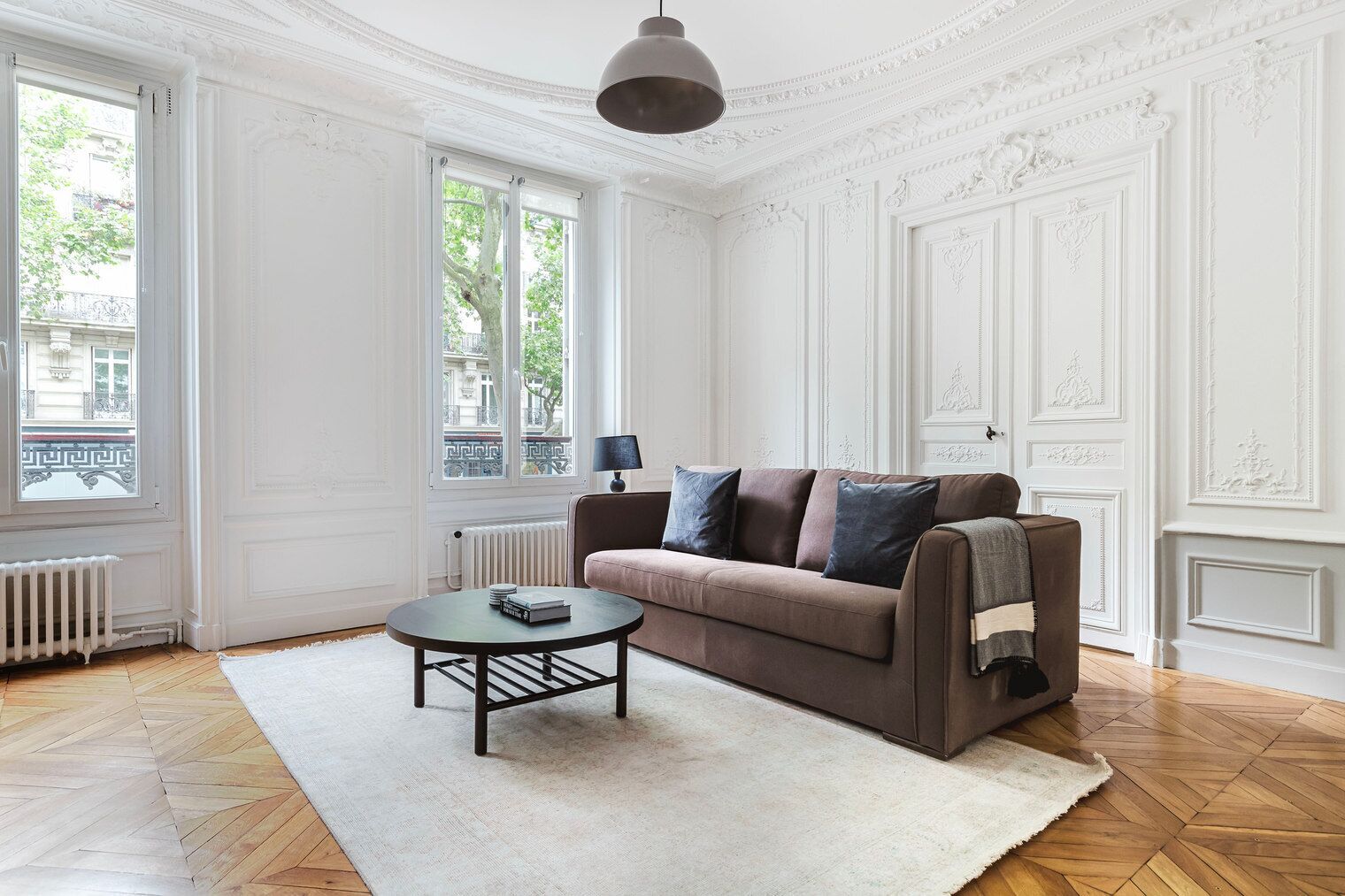 Télévision, chaîne hi-fi