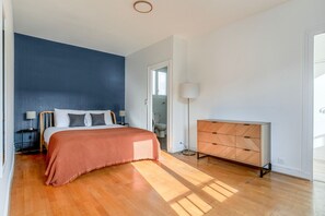 1 bedroom, iron/ironing board, WiFi, bed sheets - Blueground | Quartier Latin, near gardens (Paris)