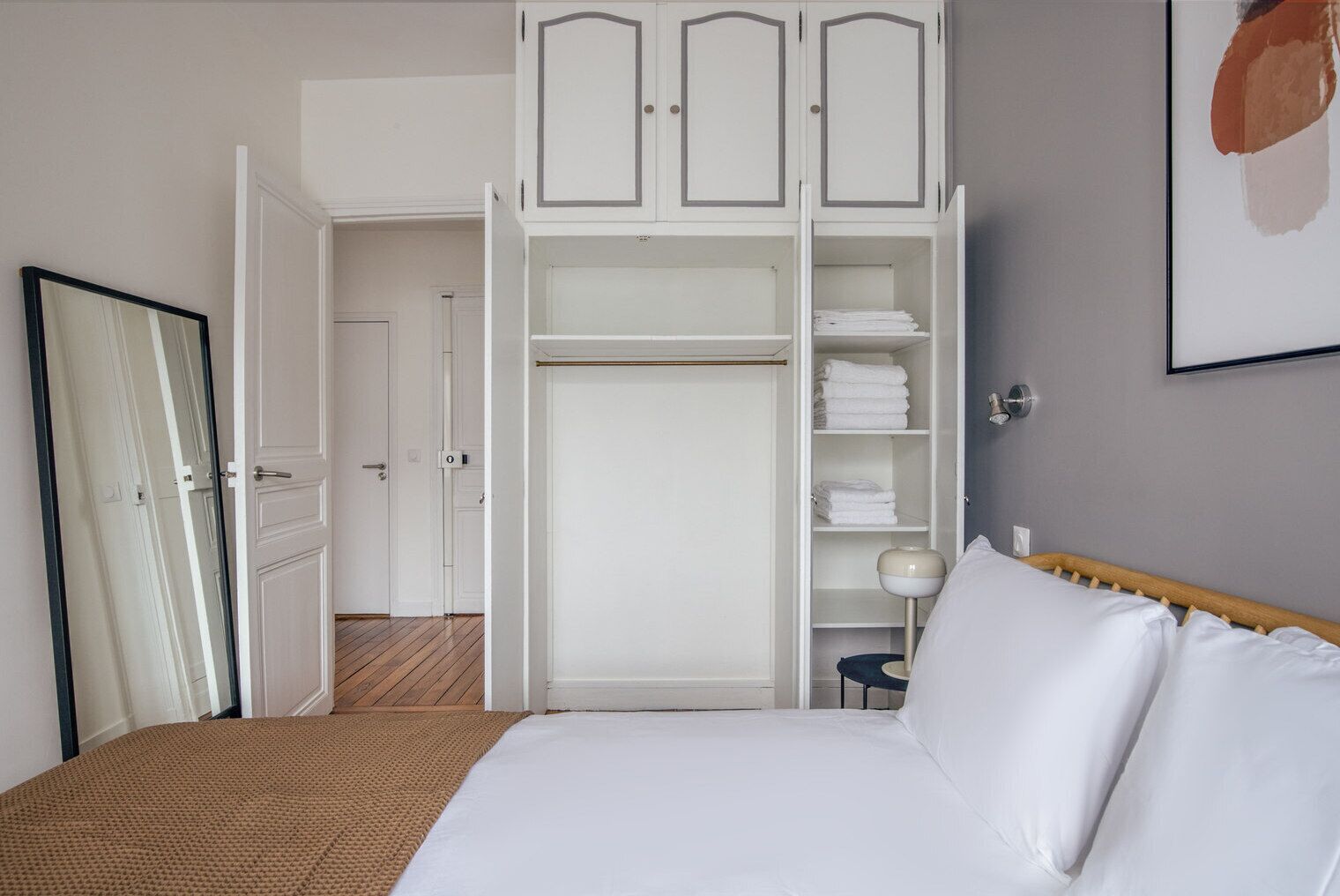 1 sovrum, strykjärn/strykbräda, wi-fi och sängkläder