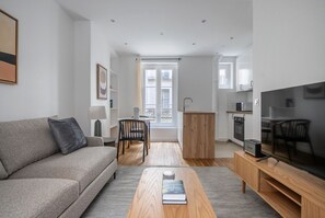 Televisión y estéreo 