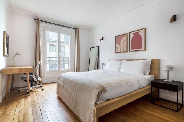 1 chambre, fer et planche à repasser, Wi-Fi, draps fournis
