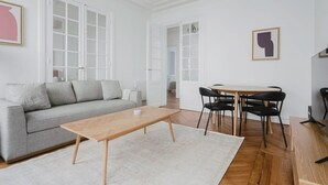 Uklassifisert bilde, 2 av 23, knapp