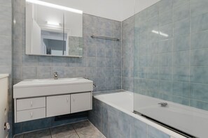 Haartrockner, Handtücher