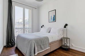 2 bedrooms, iron/ironing board, WiFi, bed sheets - Blueground | Le Marais - Saint-Paul, furnished (Paris)