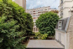 Property grounds - Blueground | Trocadero, move-in-ready + furniture (Paris)