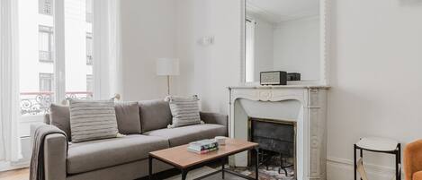 テレビ、ステレオ