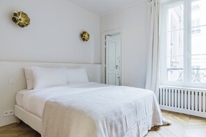 1 chambre, fer et planche à repasser, Wi-Fi, draps fournis