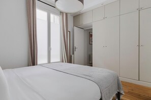 1 habitación, tabla de planchar con plancha, wifi y ropa de cama 