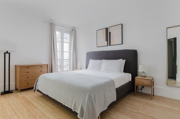 2 chambres, fer et planche à repasser, Wi-Fi, literie fournie