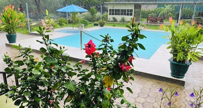 Rent an individual room or all 4 rooms, with WiFi, AC in Las Veraneras, Acajutla