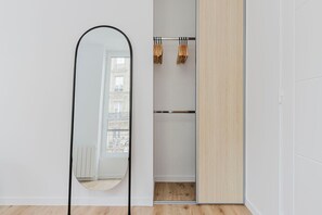 Interior - Blueground | Le Marais-Republique, washer (Paris)