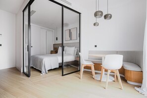 1 quarto, ferros/tábuas de passar roupa, Wi-Fi, roupa de cama