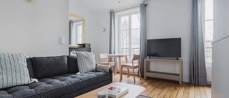 Televisión y estéreo