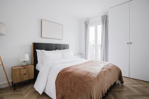1 quarto, ferros/tábuas de passar roupa, Wi-Fi, roupa de cama