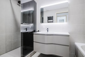 Hair dryer, towels