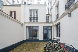 Exterior - Blueground | Saint Germain, w/d, nr Luxembourg (Paris)