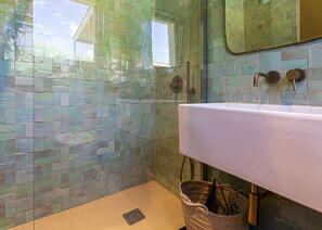 Dusche, Haartrockner