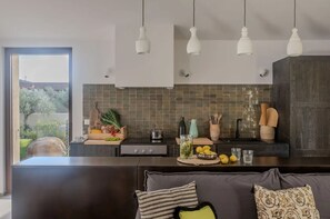 Private kitchen - VILLA CASALINA - CASALINA MONTECRISTO (Marina di Campo)