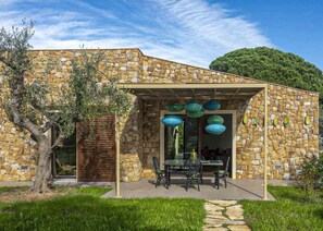 Outdoor dining - VILLA CASALINA - CASALINA MONTECRISTO (Marina di Campo)