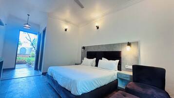 华丽客房 | 办公桌、笔记本电脑工作区、隔音、熨斗/熨衣板