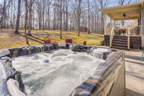 Bain à remous extérieur
