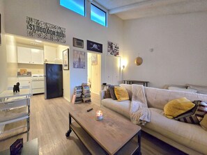 تلفزيون ذكي