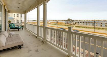 Steps to Shore: Spacious Atlantic City Retreat!