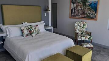 1 bedroom, in-room safe, WiFi, bed sheets