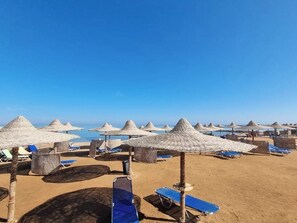 Beach nearby - Beachfront Stay - Pool - Balcony - Central (Hurghada)