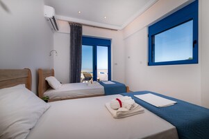 Apartamento, 2 habitaciones, vistas al mar | Wifi gratis y ropa de cama
