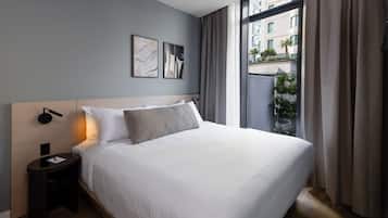 Two Bedroom Apartment | Free WiFi, bed sheets