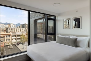 Colchones con pillow-top, wifi gratis y ropa de cama