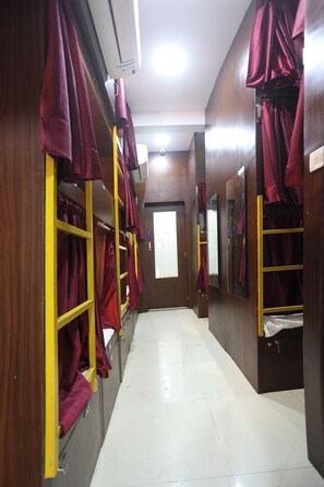 Gemeinsamer Basic-Schlafsaal