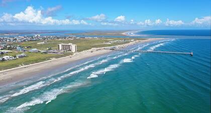 Golf Cart Zone, Walk or Ride to Beach | Patio + BBQ | Salty Sunshine #A
