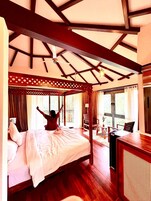 奢华树屋, 热水浴缸, 花园景观 | 花园景观