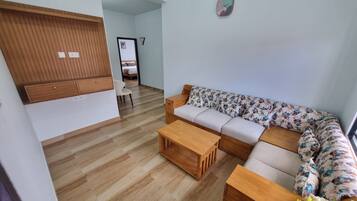 Smart TV 42-inch có truyền hình cáp