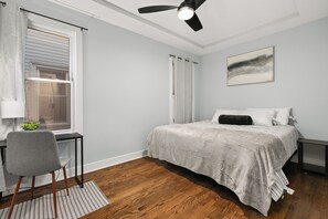4 bedrooms, desk, iron/ironing board, travel cot