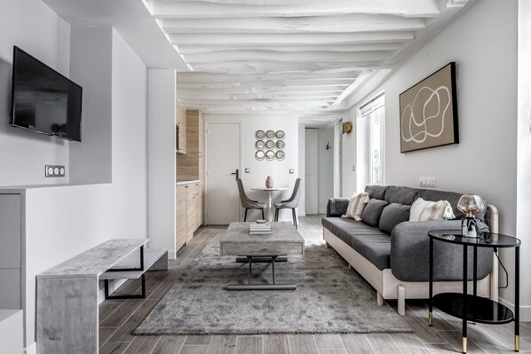 Televisión y estéreo