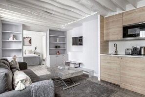 Televisión y estéreo