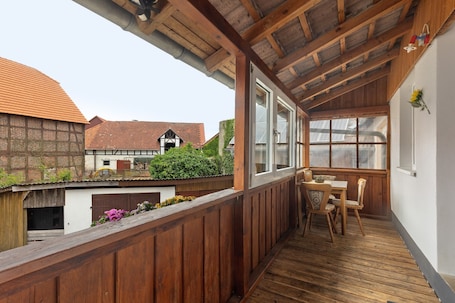 Outdoor dining. Apartment 'Sonnenblume' with Balcony and Wi-Fi