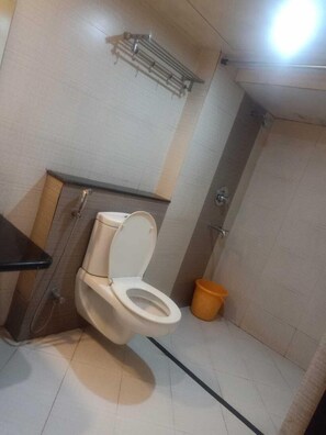 Bathroom - Hotel VIP Regency (Dhanbad)