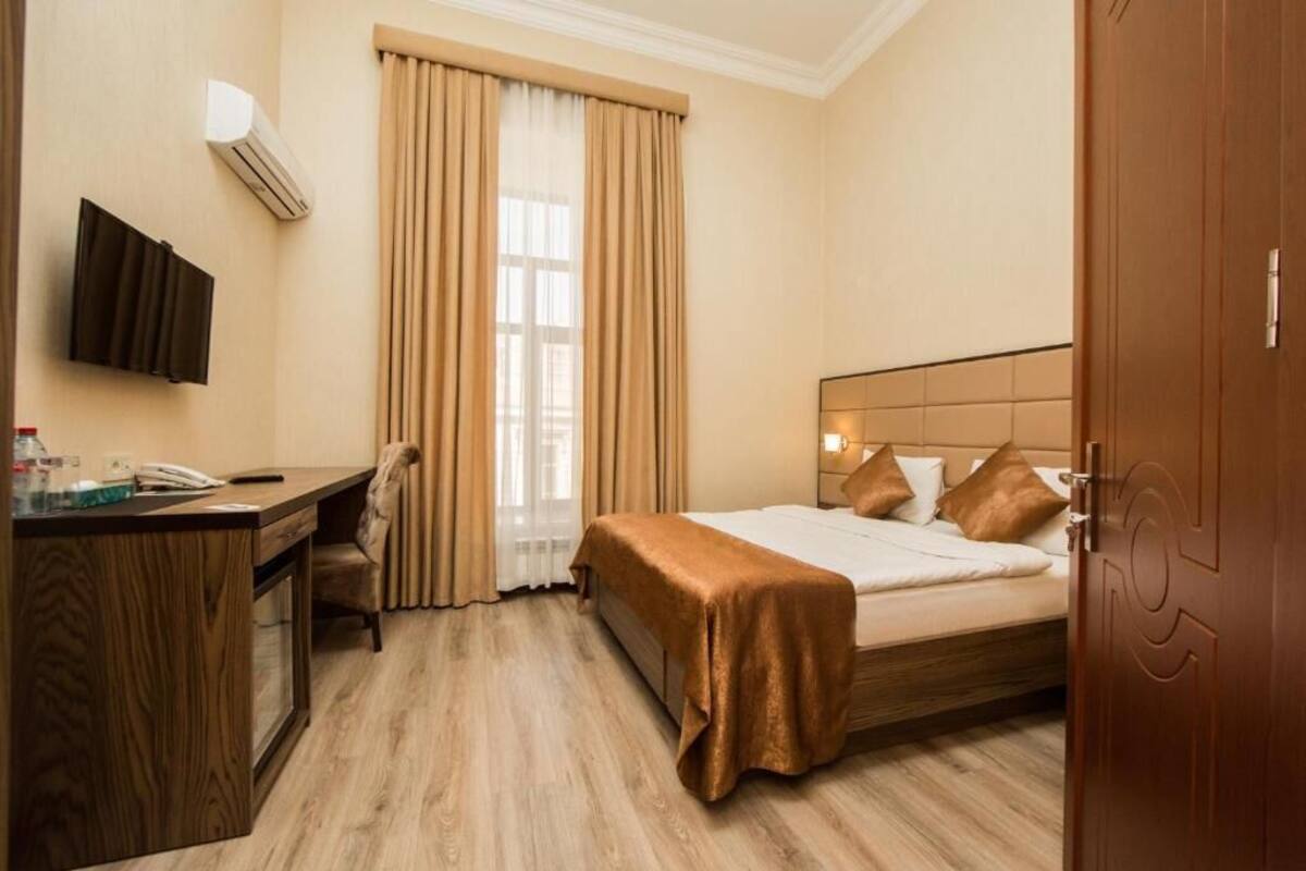 標準雙人房, 城市景觀 | 高級寢具、Select Comfort 床墊、迷你吧、客房內保險箱