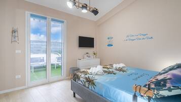 1 chambre, fer et planche Ă repasser, Wi-Fi gratuit, draps fournis