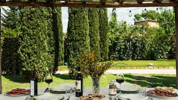 Ristorazione all'aperto