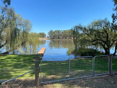 Waterfront 4 Bedroom Home with Rumpus Room